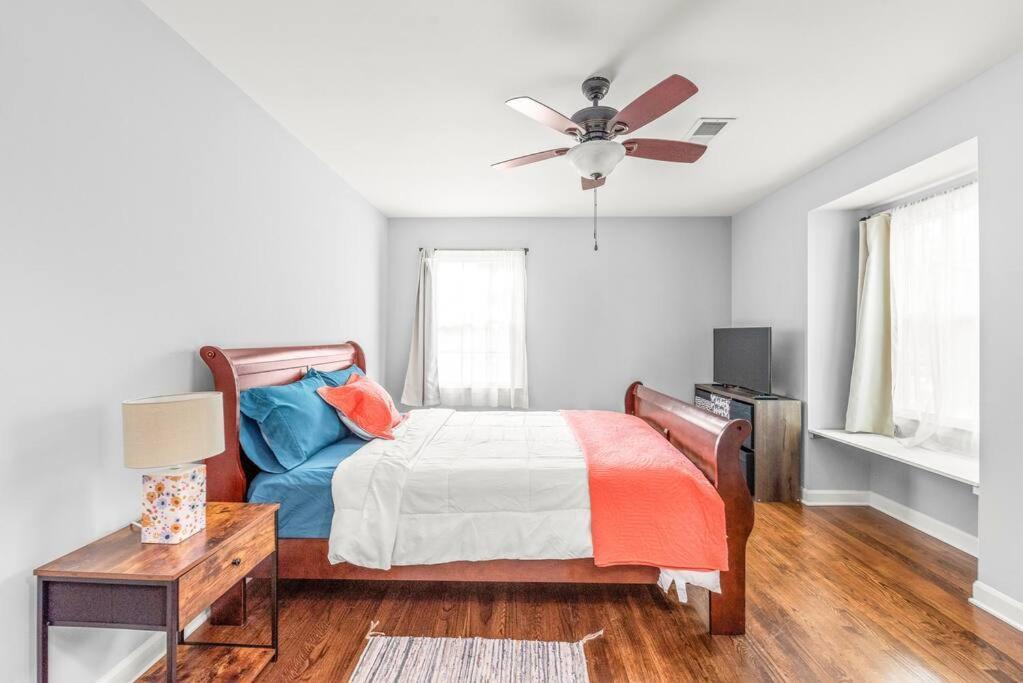 Spotless 4Br Near Clt Uptown, Fast Wi-Fi Apartment Charlotte Exterior photo