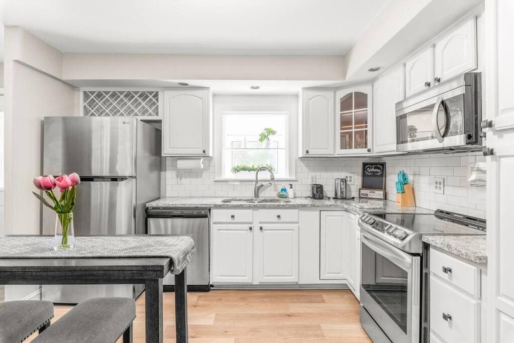 Spotless 4Br Near Clt Uptown, Fast Wi-Fi Apartment Charlotte Exterior photo