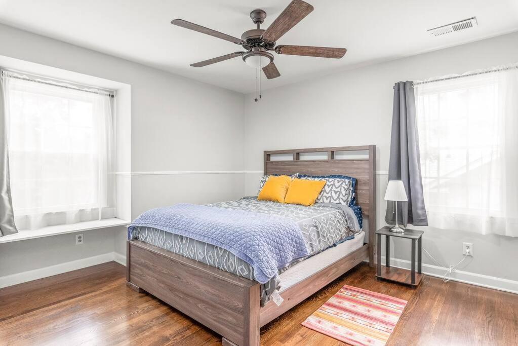 Spotless 4Br Near Clt Uptown, Fast Wi-Fi Apartment Charlotte Exterior photo